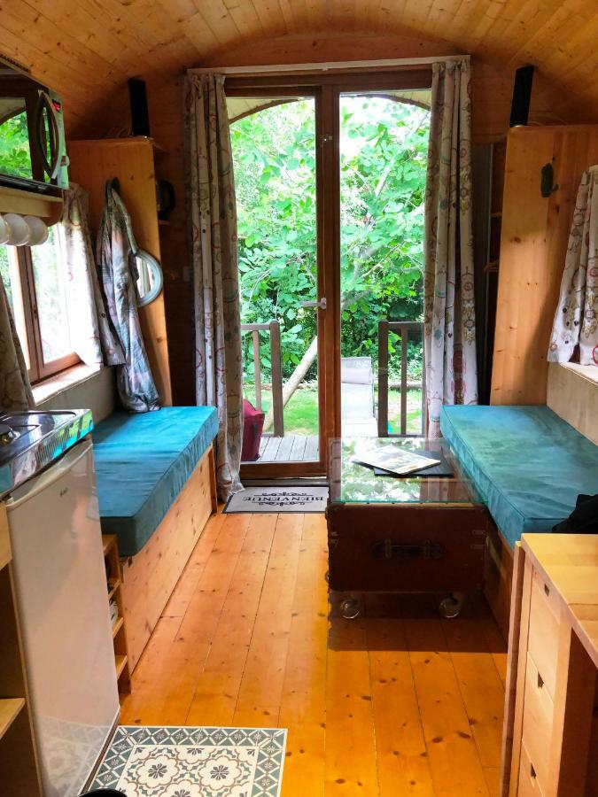 Millygite Chalet-On-Wheels By The River Εξωτερικό φωτογραφία
